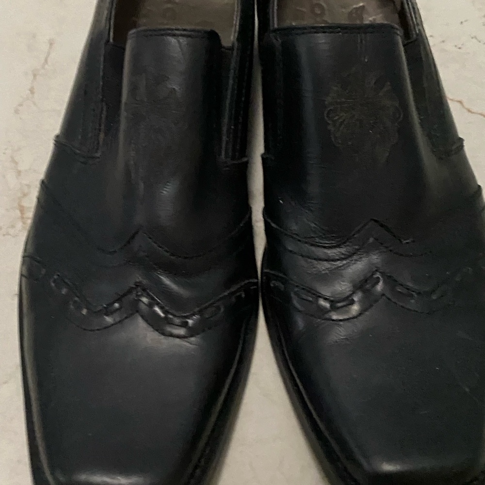 loafers with celtic cross 7.5